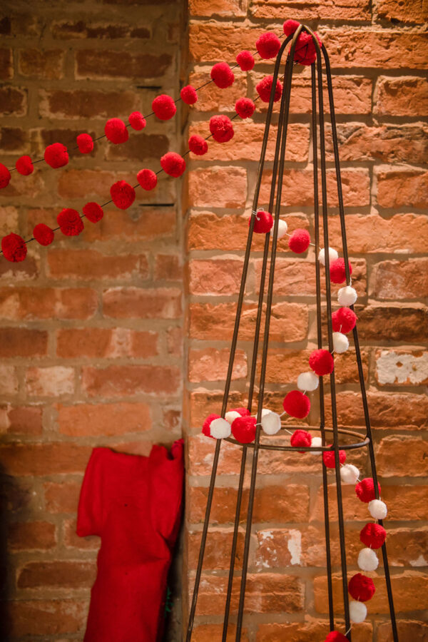 Pom Pom Garland in Red & White By PomPom Galore